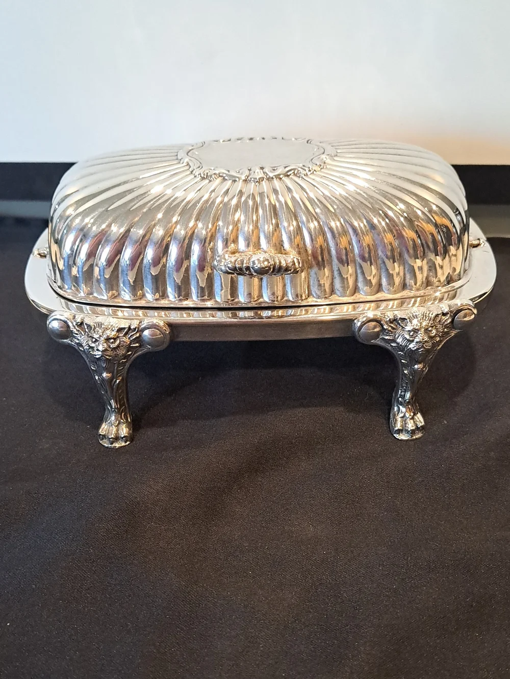 Vtg MCM Victorian Roll-Top Silver-Plated Butter Dis W/Glass Insert. VG Cond.